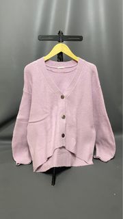 (Kategori: ) berada di . Dikirim oleh cece.outfits (ID iklan 1382779044, Gambar 1). Deskripsi: .