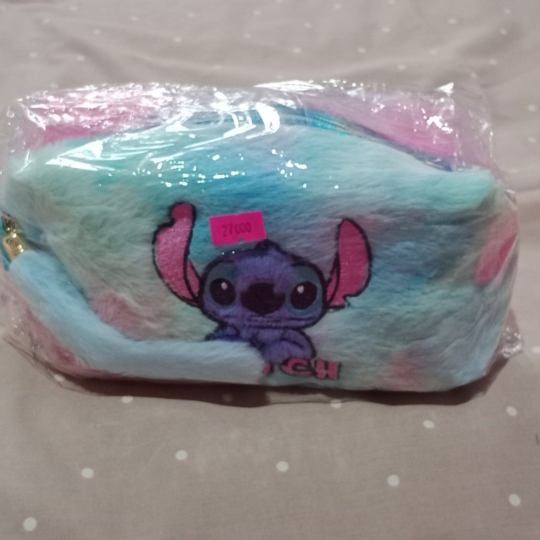 Pouch stitch bulu (Kategori: Orang Tua, Bayi & Anak - Lainnya) berada di Purworejo. Dikirim oleh gwenshop27 (ID iklan 1382874946, Gambar 1). Deskripsi: pouch stitch jumbo.. (barang new) (harga nett) ❤️CO SHOPE + ADMIN.. #HAPPY SHOPPING.