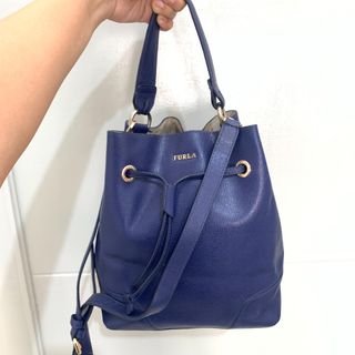 (Kategori: ) berada di . Dikirim oleh preloveddevis (ID iklan 1382795589, Gambar 1). Deskripsi: .