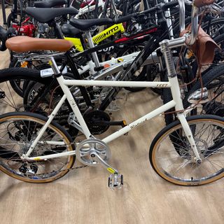 (Category: ) located in . Submitted by gcycle (Listing ID 1382844637, Image 1). Description: .