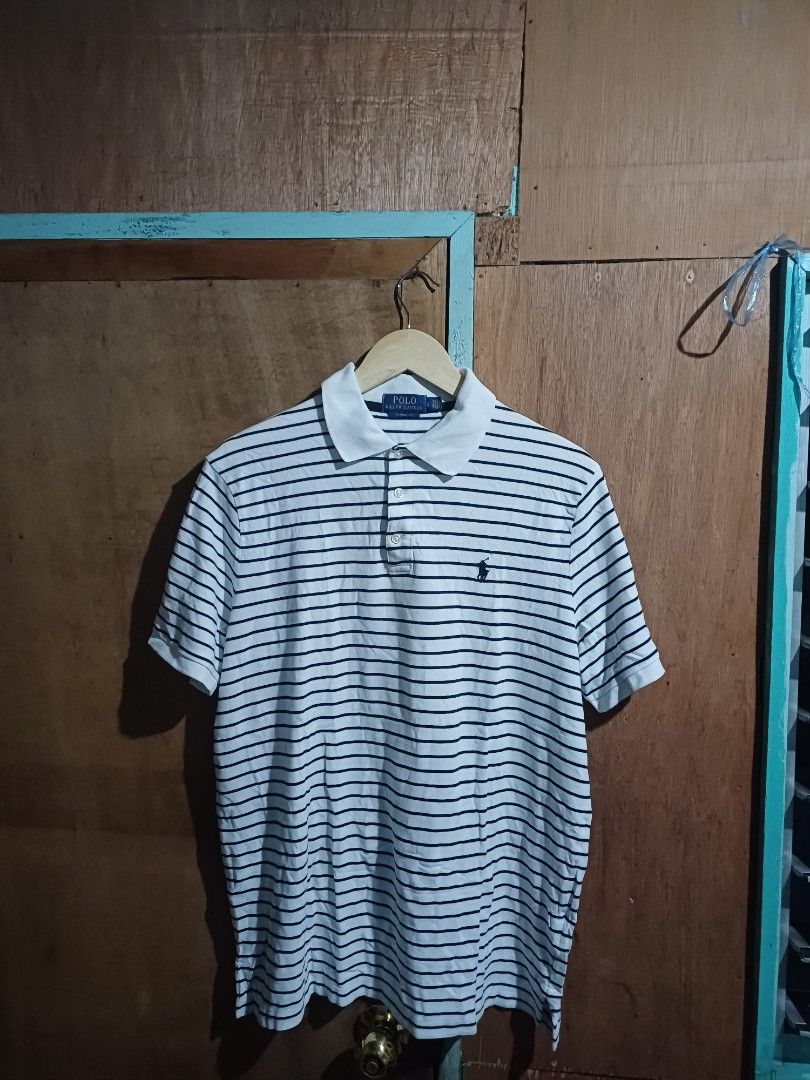 RALPH LAUREN STRIPE BLACK N WHITE (Category: Tshirts & Polo Shirts ) located in Davao. Submitted by cedrick29 (Listing ID 1382807490, Image 1). Description: 22.5x29 GOLD TAG LARGE TO XL FITTING.