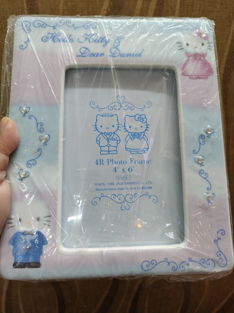 rare vintage Sanrio Hello Kitty Dear Daniel Ceramic Frame (Category: Frames & Pictures) located in Santa Rosa. Submitted by mmps249.1 (Listing ID 1382811973, Image 1). Description: Crossposted Mine now, pay now shipping courier: JRS only Gcash payment upon order No reservations.