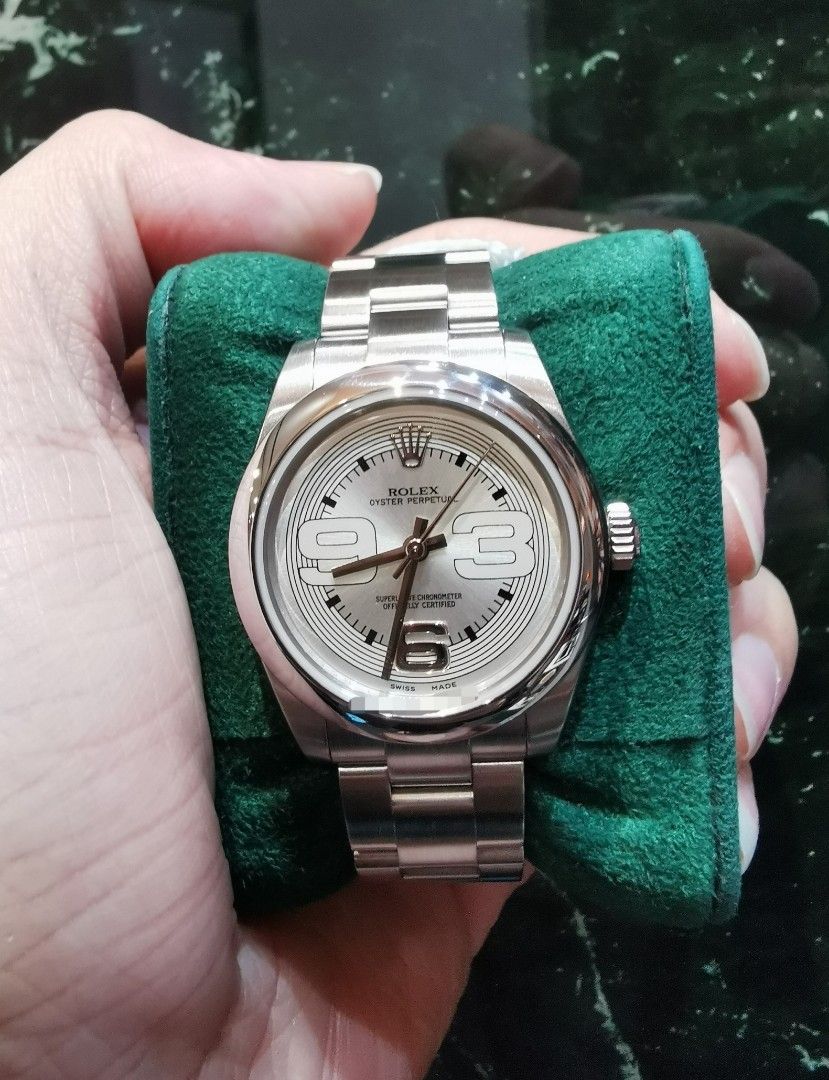 Rolex Oyster perpetual OP 31 silver arabic 177200 (Category: Watches) located in Singapore. Submitted by hengwatch (Listing ID 1382839260, Image 1). Description: Rolex Oyster perpetual OP31 silver arabic dial Model number 177200 Mint condition Comes with original watch only Selling for $4700 Subscribe to our tele-gram group for constant updates //t.me/HengWatch Hsbc and standard chartered and dbs and uob ipp available 6 /12/24 months Located at t