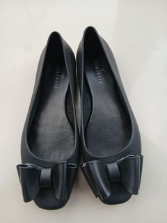 (Kategori: ) berada di . Dikirim oleh nunaa.08 (ID iklan 1382799440, Gambar 1). Deskripsi: .