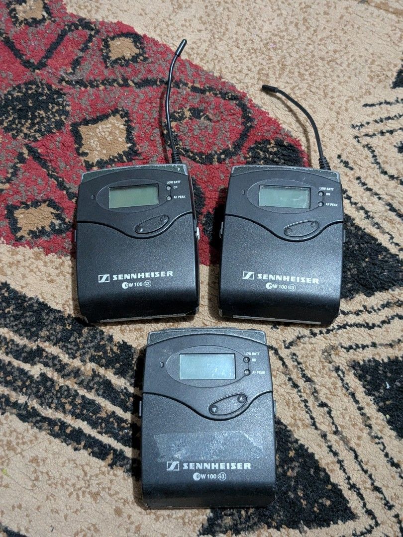 Sennheiser SK100 G3 Body Pack Transmitters (Category: Microphones) located in Makati City. Submitted by thepatentedmill.ph (Listing ID 1382713827, Image 1). Description: - Sennheiser SK100 G3 Body Pack Transmitters - User Good Working Condition - 7/10 Overall Cosmetics due to usage - Selling as a Spare Body/for Parts or Extra Unit. - Price: 3,000 / Each Unit Note: Transmitter Only (No Receiver).