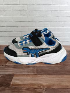 (Kategori: ) berada di . Dikirim oleh sepatubekas.yk (ID iklan 1382818681, Gambar 1). Deskripsi: .