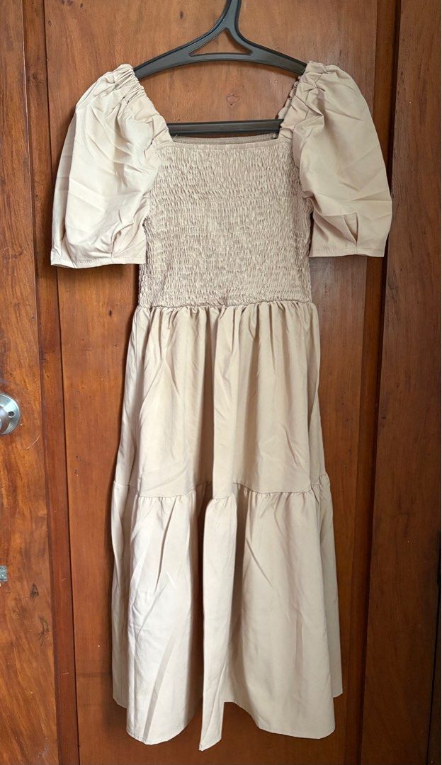 Smocked Dress (Category: Dresses) located in Quezon City. Submitted by lencollado (Listing ID 1382737958, Image 2). Description: .