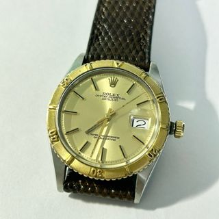(Category: ) located in . Submitted by pl.watches (Listing ID 1377348644, Image 1). Description: .