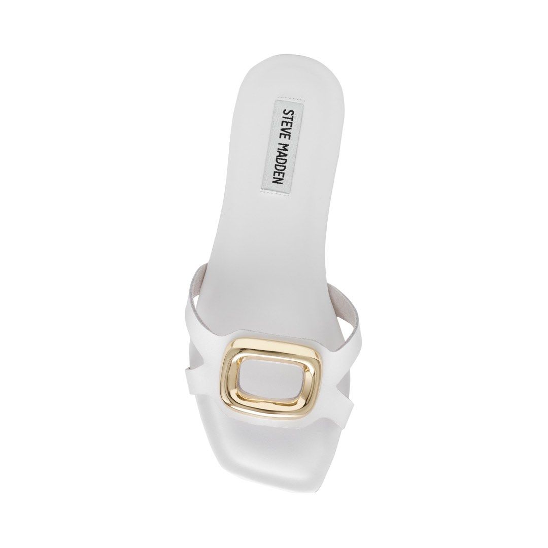 Steve Madden Flats (Category: Flats & Sandals) located in Mandaluyong City. Submitted by mayanimosity (Listing ID 1382813745, Image 2). Description: STALLION WHITE LEATHER Size: 8.5 White 2200.00 - LAST PRICE Brand New - Never Used | With Box RFS: Wrong size MOP: Gcash, Maya, metrobank Courier: Grab, Lalamove, LBC Ships from Mandaluyong to be paid and arranged by buyer.