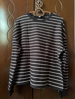(Category: ) located in . Submitted by thriftedpreloved (Listing ID 1382799075, Image 1). Description: .