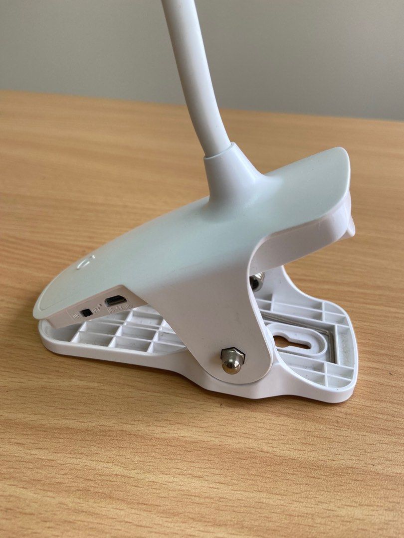 Table lamp (Category: Lighting) located in Singapore. Submitted by audreysky (Listing ID 1382737815, Image 3). Description: I only use a few times, then moved to new room, more more to use, .