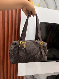 (Kategori: ) berada di . Dikirim oleh queensye.store (ID iklan 1382872536, Gambar 1). Deskripsi: .