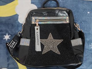 (Kategori: ) berada di . Dikirim oleh cipicepul21763 (ID iklan 1382719328, Gambar 1). Deskripsi: .