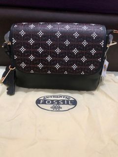 (Kategori: ) berada di . Dikirim oleh dhifrelanstore (ID iklan 1382779055, Gambar 1). Deskripsi: .