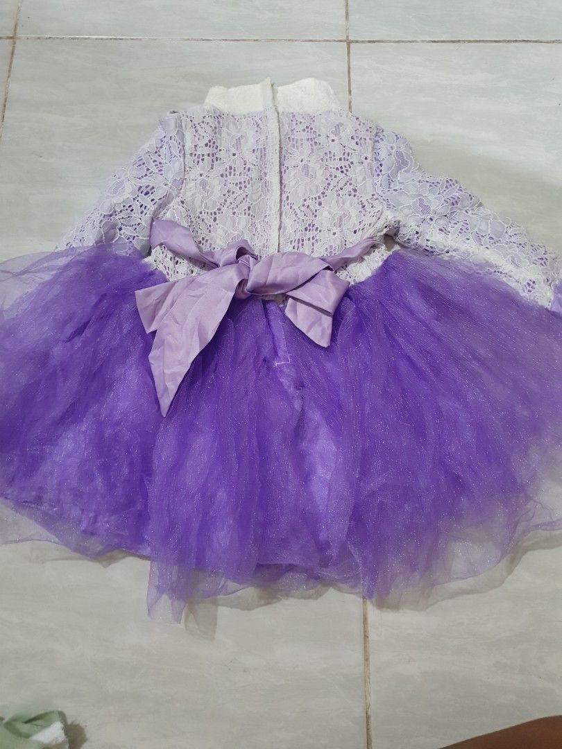 Tutu Dress pesta (Kategori: 1 hingga 3 tahun) berada di Bekasi. Dikirim oleh frisilfashionn (ID iklan 1382850170, Gambar 3). Deskripsi: mewah sz tag 110.