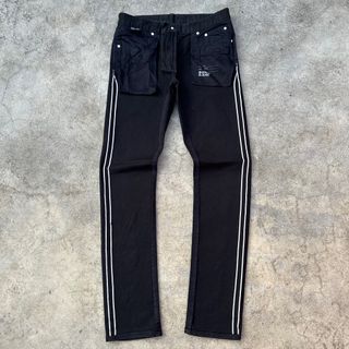 (Kategori: ) berada di . Dikirim oleh thrifthing.pants (ID iklan 1382735773, Gambar 1). Deskripsi: .