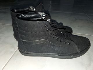 (Kategori: ) berada di . Dikirim oleh chumbucket1990 (ID iklan 1382857357, Gambar 1). Deskripsi: .