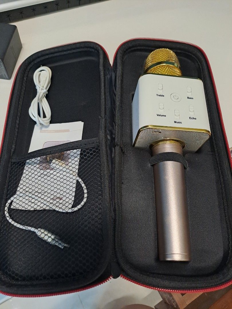 Wireless Karaoke Microphone with Case632355373447701128