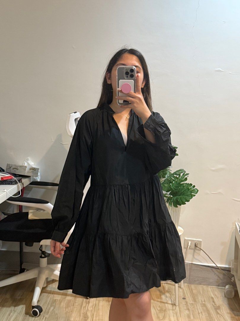 Zara black tiered dress (Category: Dresses) located in Las Pinas. Submitted by ckln_ (Listing ID 1382740934, Image 2). Description: Worn once only Good as new Oversized fit. Can fit up to M.