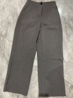 (Kategori: ) berada di . Dikirim oleh iniwardrobe (ID iklan 1382825672, Gambar 1). Deskripsi: .