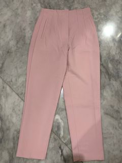 (Kategori: ) berada di . Dikirim oleh iniwardrobe (ID iklan 1382822690, Gambar 1). Deskripsi: .