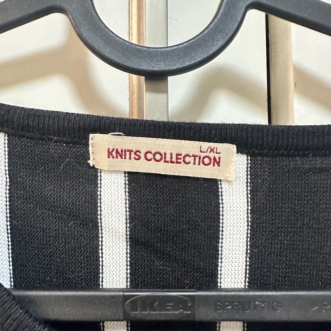 2pcs knitted top set (black and red) (Category: Others Tops) located in Antipolo. Submitted by woozisruby (Listing ID 1383017429, Image 2). Description: Need washing since matagal na tambak.