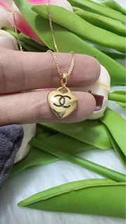 (Category: ) located in . Submitted by cinderella2020 (Listing ID 1383027731, Image 1). Description: .