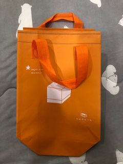 由 yfyelysechen (刊登 ID 1382956574，圖片 1) 提交，位於 的 (類別：)，說明：。