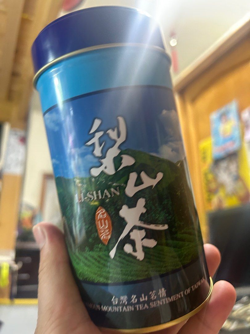 由 eric165 (刊登 ID 1383044143，圖片 1) 提交，位於 台北市 (Taipei) 的 梨山茶 (類別：茶具配件)，說明：隨便賣面交或蝦ㄆㄧˊ點到點。