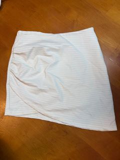 韓國 不透  斯文裙不規則白色包臂彈性半身64220096879745110