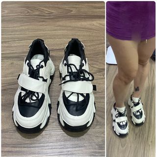 由 tarro_tai (刊登 ID 1382897162，圖片 1) 提交，位於 的 (類別：)，說明：。