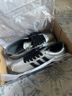 （分類：）位於 。 由 swswswme 提交（商品編號 1382980101，圖片 1）。簡介： 。