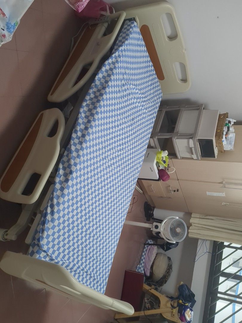 Adjustable Hospital Bed