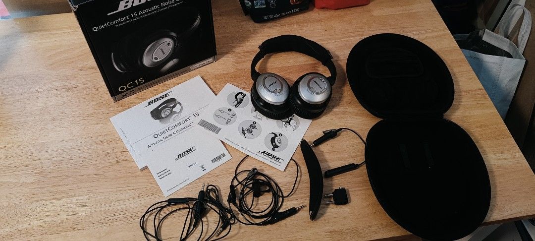 BOSE QC15 (non working) (Category: Headphones & Headsets) located in Paranaque City. Submitted by mispelled (Listing ID 1380776621, Image 1). Description: selling a Bose QC-15 Noise Cancelling headphones. *Does not power on anymore. last used 6 months ago. what you see is what you get..comes with BT adaptor. selling for parts or you can have it repaired. Paranaque Area..