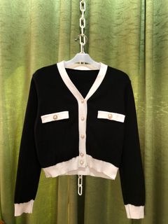 (Kategori: ) berada di . Dikirim oleh thriftgoods_22 (ID iklan 1376349638, Gambar 1). Deskripsi: .