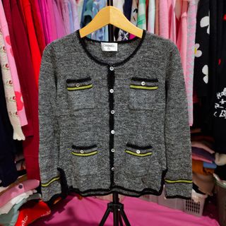 (Kategori: ) berada di . Dikirim oleh by.kalisa (ID iklan 1383003091, Gambar 1). Deskripsi: .
