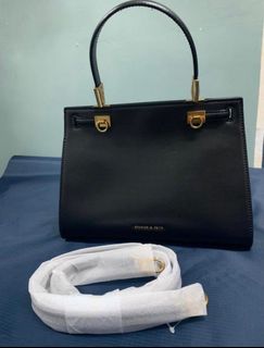 （分類：）位於 。 由 chm2821 提交（商品編號 1383063585，圖片 1）。簡介： 。