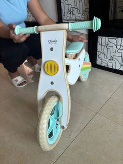 （分類：）位於 。 由 randomblue 提交（商品編號 1382877954，圖片 1）。簡介： 。