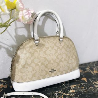 (Kategori: ) berada di . Dikirim oleh desirach (ID iklan 1382969026, Gambar 1). Deskripsi: .