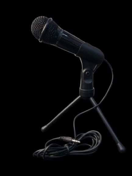 Condenser Microphone (LS-M3) (Category: Microphones) located in Caloocan City. Submitted by gfcha2152133 (Listing ID 1382937636, Image 1). Description: Clearance sale po...