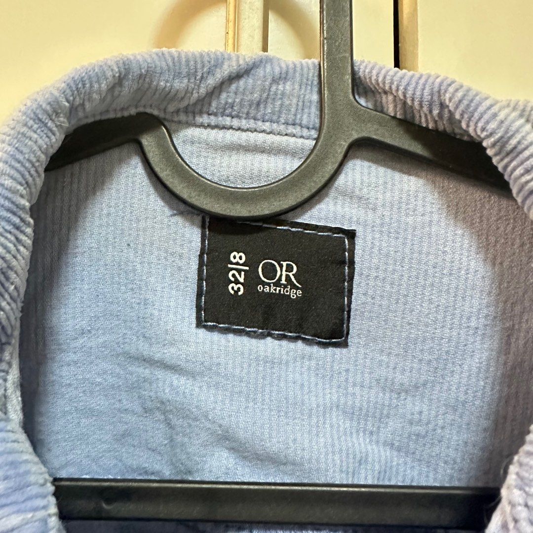 Corduroy jacket (Category: Coats, Jackets and Outerwear) located in Antipolo. Submitted by woozisruby (Listing ID 1383019231, Image 3). Description: .