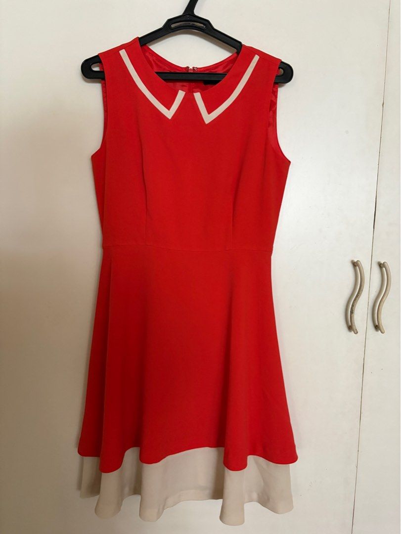 Cute dress (Category: Dresses) located in Mandaluyong City. Submitted by itisntso (Listing ID 1382911292, Image 1). Description: G2000 Women Size 32 Bright color dress.
