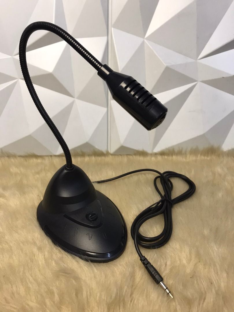 Desktop/Laptop Condenser Microphone SM300 (Category: Microphones) located in Caloocan City. Submitted by gfcha2152133 (Listing ID 1382938879, Image 2). Description: Clearance sale po....