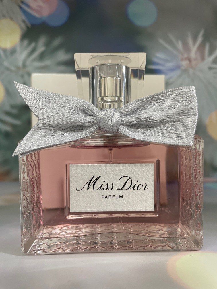 由 love998 (刊登 ID 1382910738，圖片 2) 提交，位於 新北市 (New Taipei) 的 DIOR 迪奧 MISS DIOR 香精 80ML 正品 (類別：香水、體香劑)，說明：全新80ML 效期2027/09 專櫃tester白盒 正品。