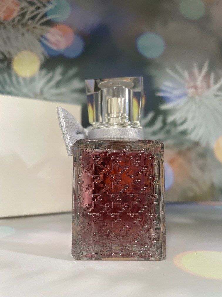 由 love998 (刊登 ID 1382910738，圖片 3) 提交，位於 新北市 (New Taipei) 的 DIOR 迪奧 MISS DIOR 香精 80ML 正品 (類別：香水、體香劑)，說明：全新80ML 效期2027/09 專櫃tester白盒 正品。