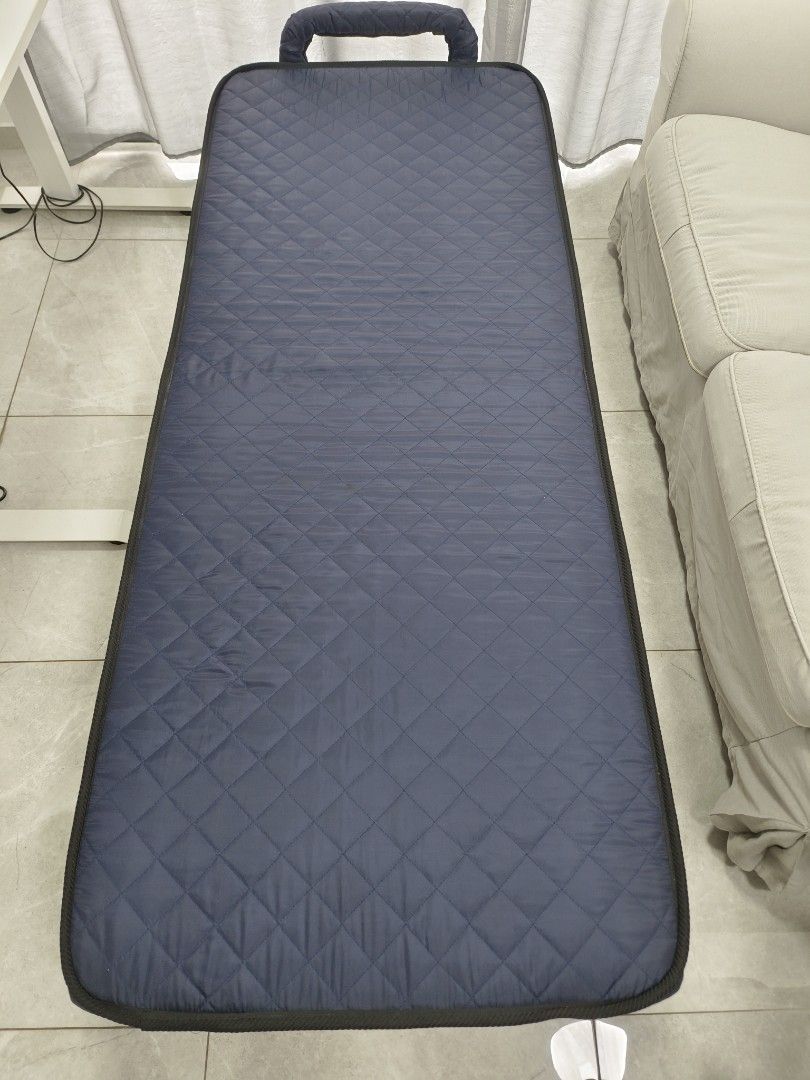 Foldable Single Bed with wheels65075082367234111