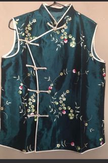 (Category: ) located in . Submitted by luxemamaloves (Listing ID 1382836207, Image 1). Description: .