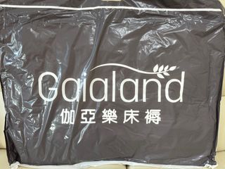 （分類：）位於 。 由 anyakaka 提交（商品編號 1382986954，圖片 1）。簡介： 。