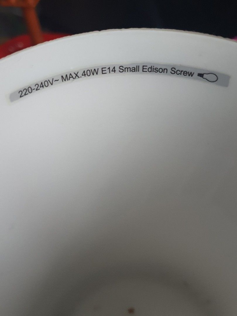 Glass touch lamp 220v without lamp (Category: Lighting) located in Pasig City. Submitted by edrell (Listing ID 1382889855, Image 3). Description: - working but needs lamp. - 220v - type of lamp needed - Edison lamp max. 40W.