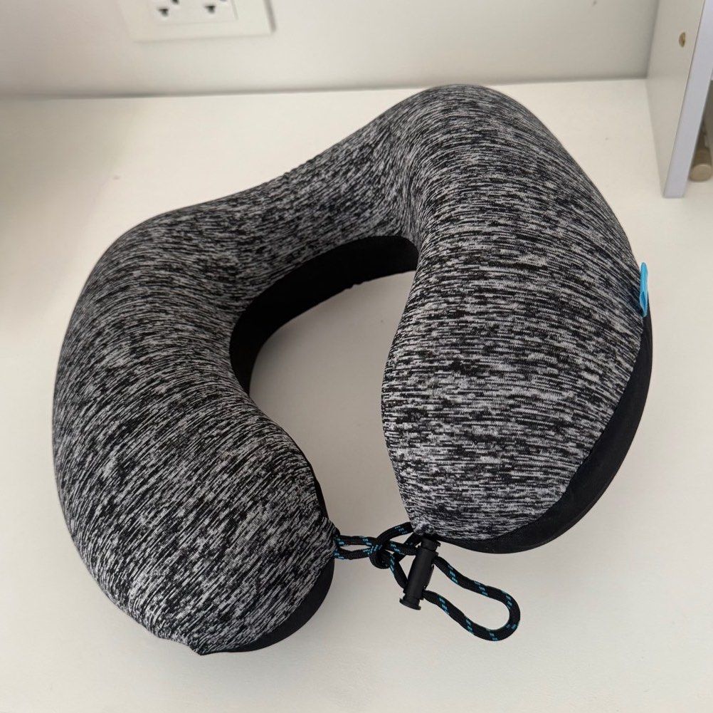 Go Travel | Memory Foam Neck Pillow (Category: Travel Essentials & Accessories) located in Dagupan City. Submitted by why_m (Listing ID 1382934630, Image 1). Description: - Bought this sa Dulles International Airport for $30 (PHP 1.7k) bc i left my neck pillow 🥲 - Negotiable for sure buyer - Used once only; washed the cover already - Malambot and comfy yung memory foam and keeps your head in position - Doesn’t strain the neck - Adjustable Loc: D